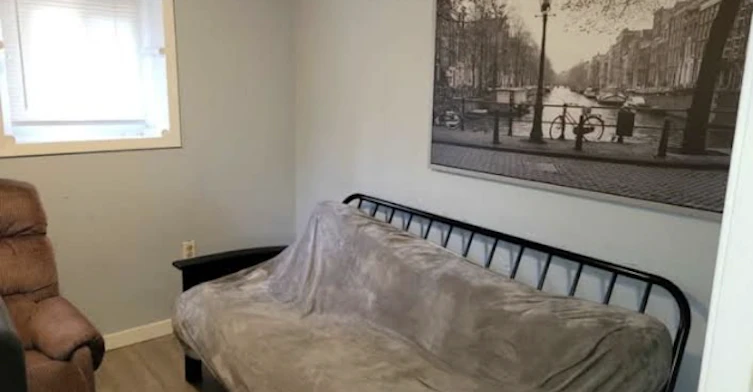 Basement-2219 West 6th Avenue, Vancouver, BC, V6K 1V7 - 2