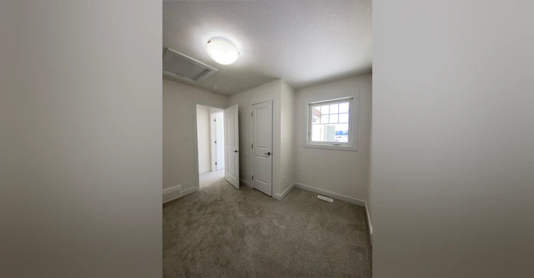 740 Daniels Way Southwest, Edmonton, AB, T6W 5N1 - 8