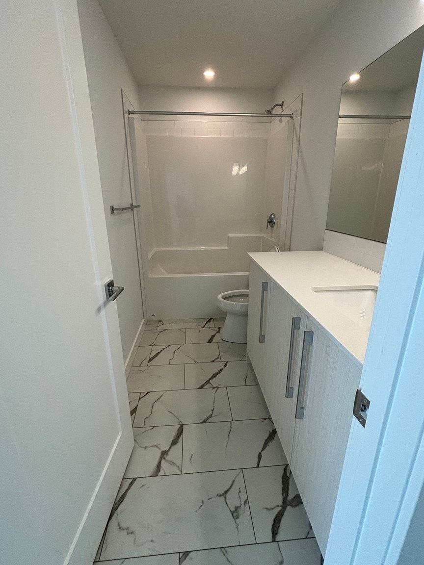 154-154 Merganser Drive West, Chestermere, AB, T1X 2X8 - 11