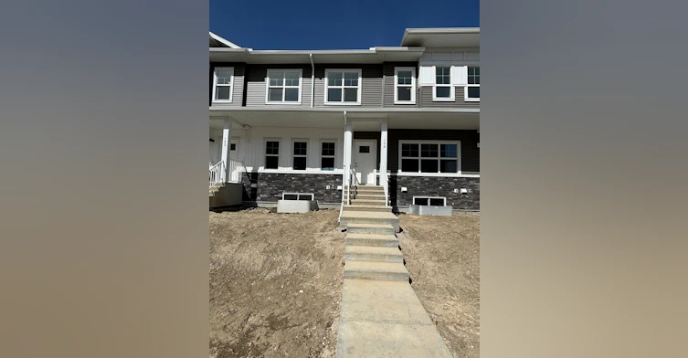 154-154 Merganser Drive West, Chestermere, AB, T1X 2X8