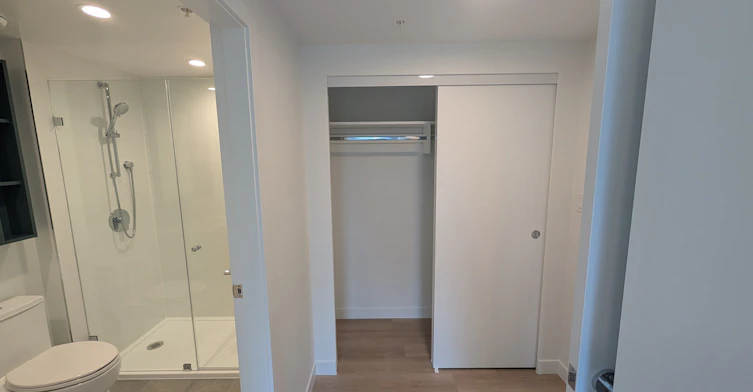 404-13740 Fraser Highway, Surrey, BC, V3T 4J3 - 13