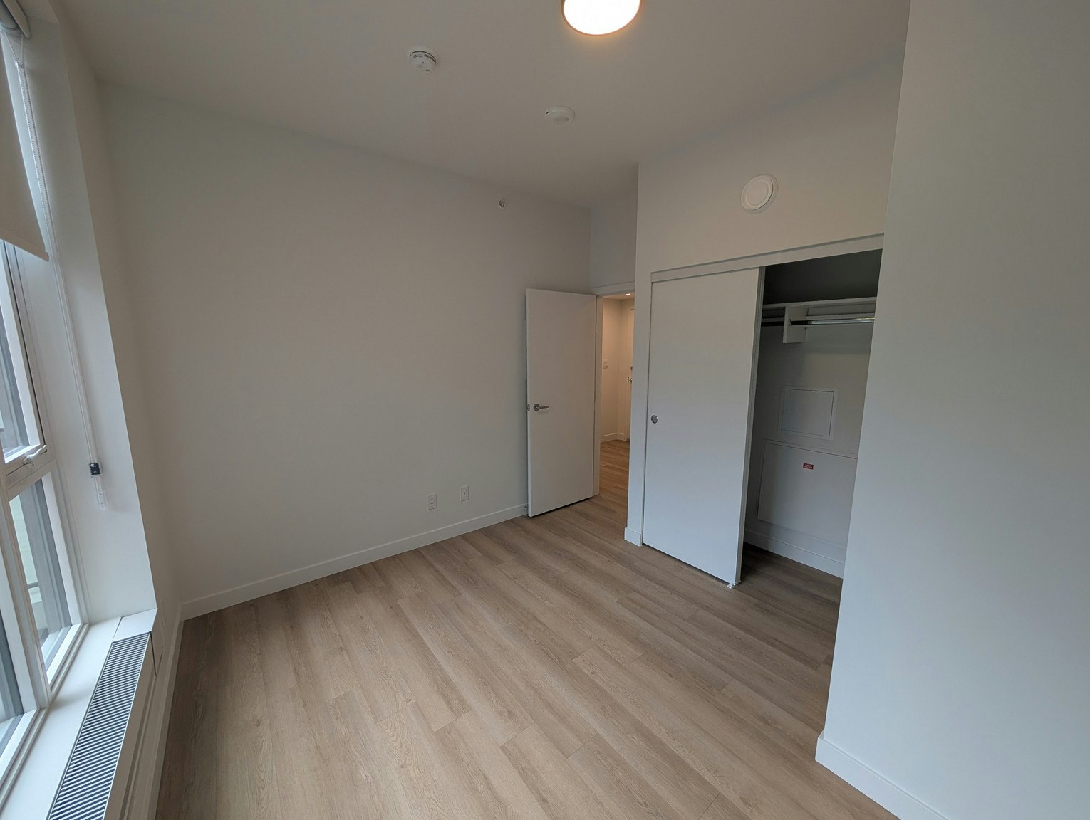 404-13740 Fraser Highway, Surrey, BC, V3T 4J3 - 9