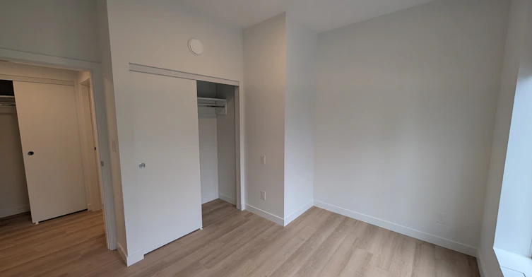 404-13740 Fraser Highway, Surrey, BC, V3T 4J3 - 7