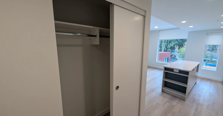 405-13740 Fraser Highway, Surrey, BC, V3T 4J3 - 2