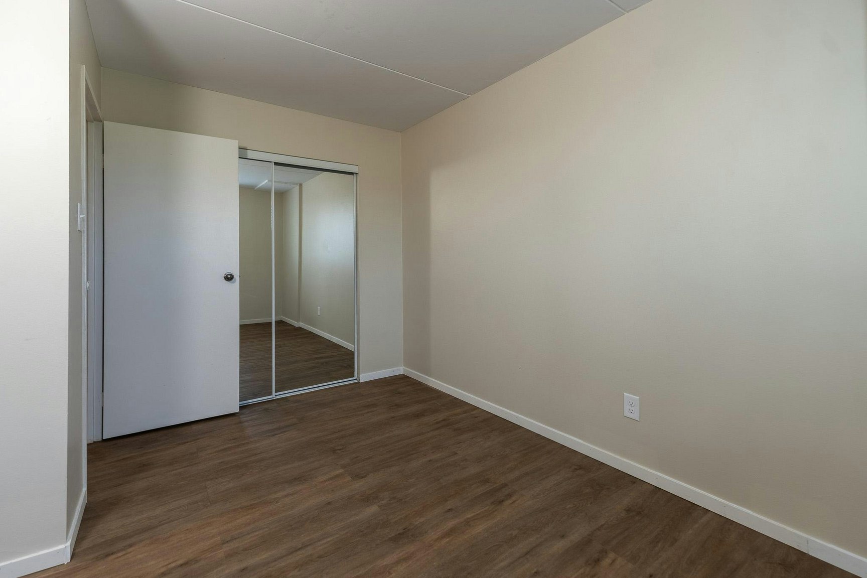 170 Watt Street, Winnipeg, MB, R2L 2B5 - 14