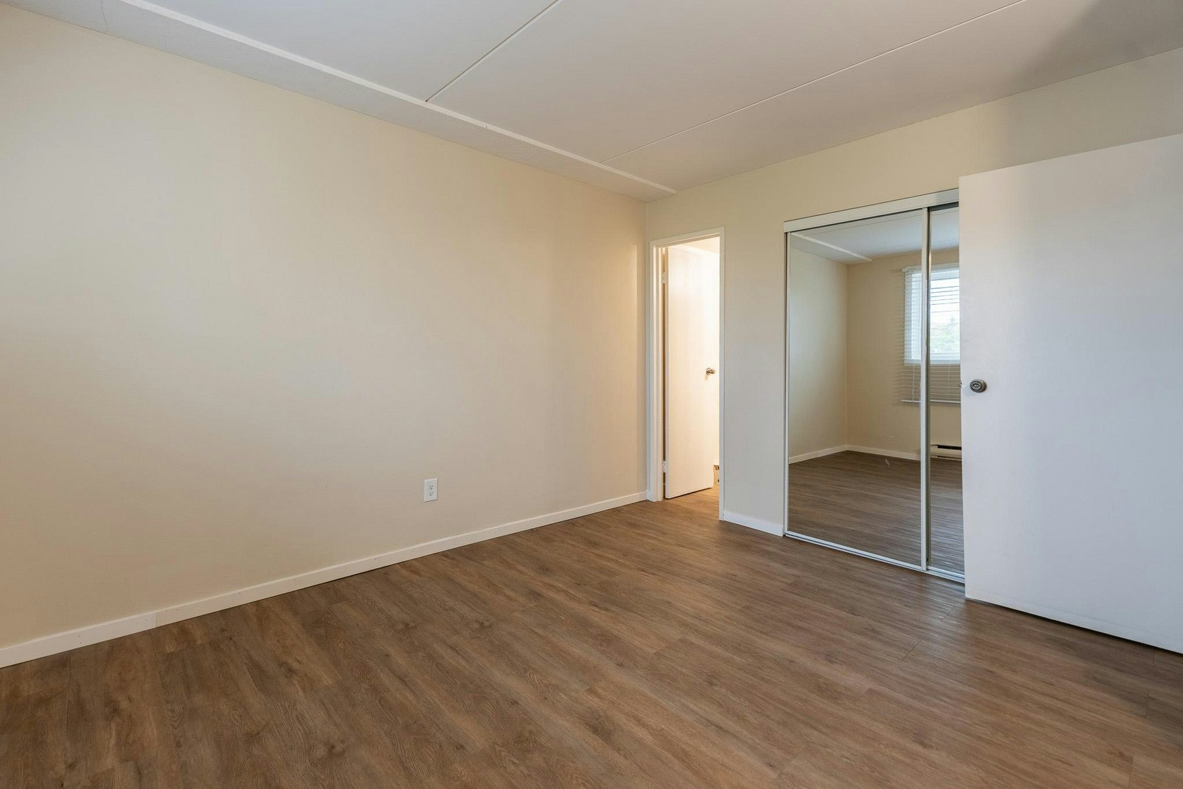 170 Watt Street, Winnipeg, MB, R2L 2B5 - 15