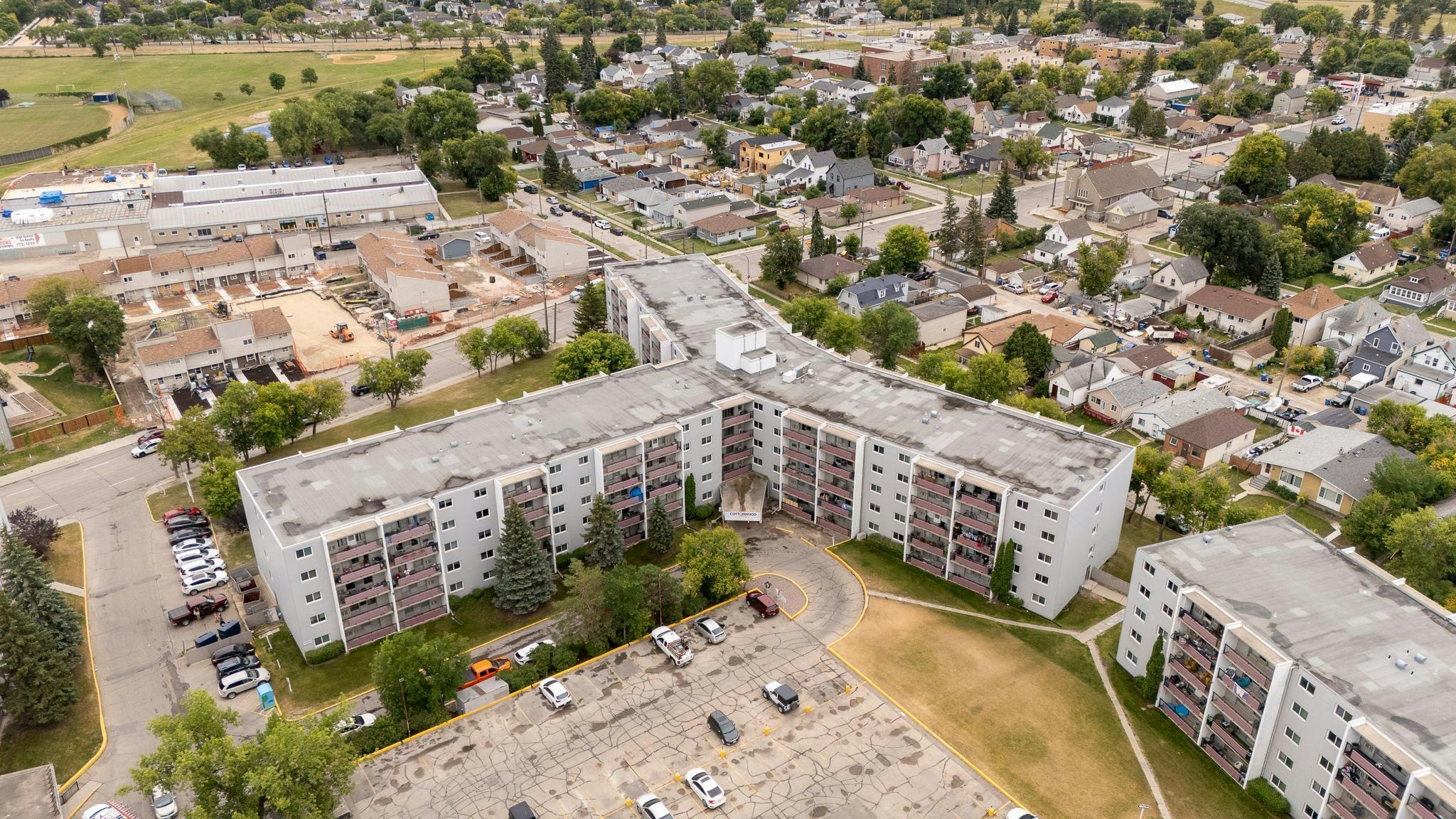 170 Watt Street, Winnipeg, MB, R2L 2B5 - 18