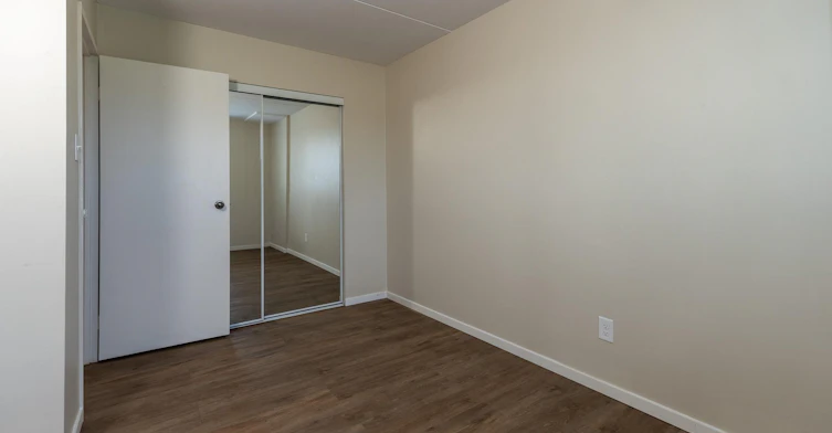 170 Watt Street, Winnipeg, MB, R2L 2B5 - 14
