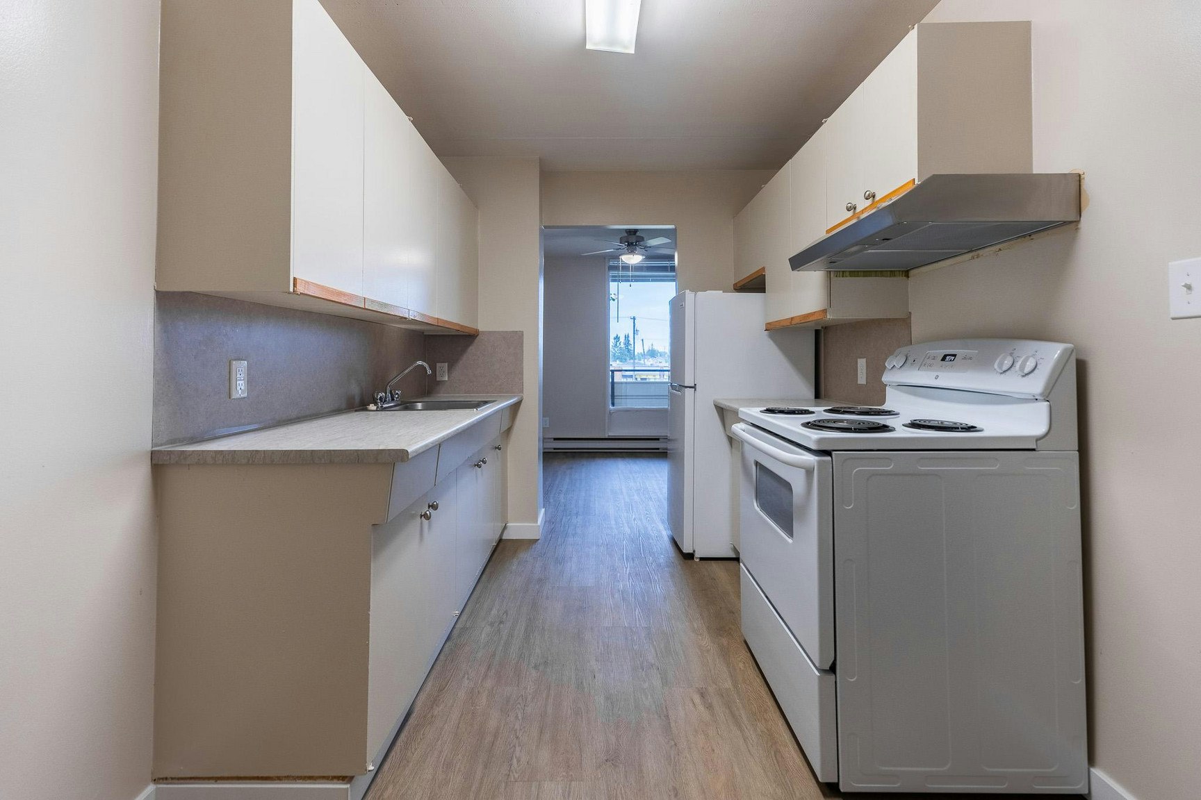 190 Watt Street, Winnipeg, MB, R2L 2B8 - 8