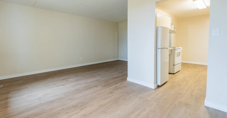 190 Watt Street, Winnipeg, MB, R2L 2B8 - 11