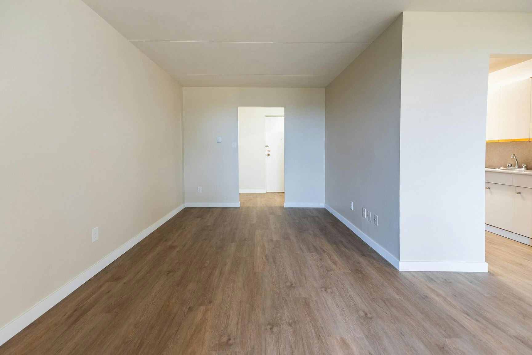 190 Watt Street, Winnipeg, MB, R2L 2B8 - 12
