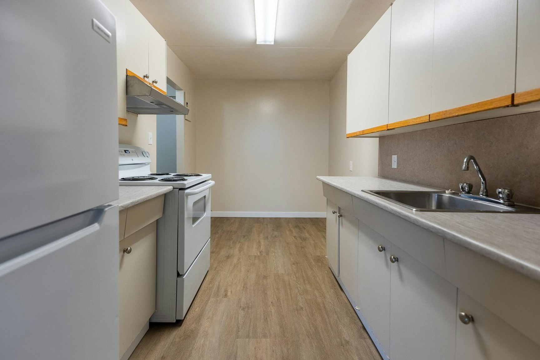 190 Watt Street, Winnipeg, MB, R2L 2B8 - 9