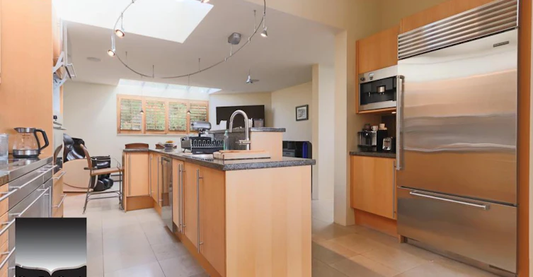 5060 Pinetree Crescent, West Vancouver, BC, V7W 3B4 - 4