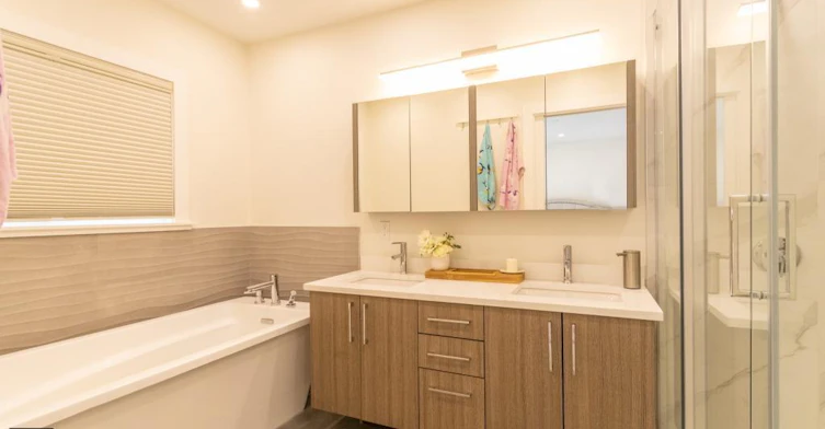 3581 Bluebonnet Road, North Vancouver, BC, V7R 4C9 - 13
