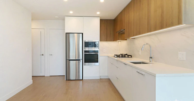 2102-13359 Old Yale Road, Surrey, BC, V3T 0S4 - 5