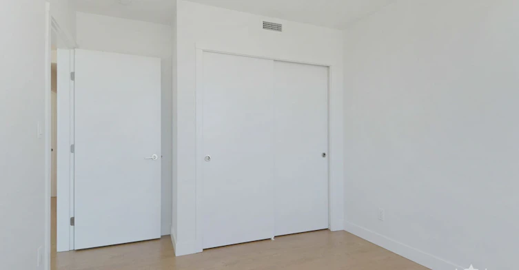 2102-13359 Old Yale Road, Surrey, BC, V3T 0S4 - 14