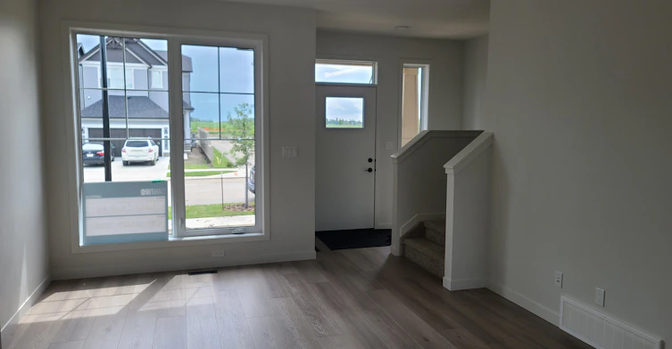 7120 50a Avenue, Beaumont, AB, T4X 2Z8 - 7