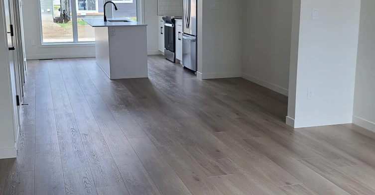 7120 50a Avenue, Beaumont, AB, T4X 2Z8 - 5