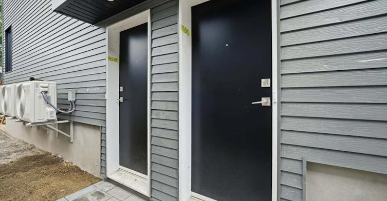 C-157 Glynn Avenue, Ottawa, ON, K1K 1S5 - 2