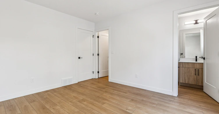 9739 153 Street Northwest, Edmonton, AB, T5P 2A4 - 14