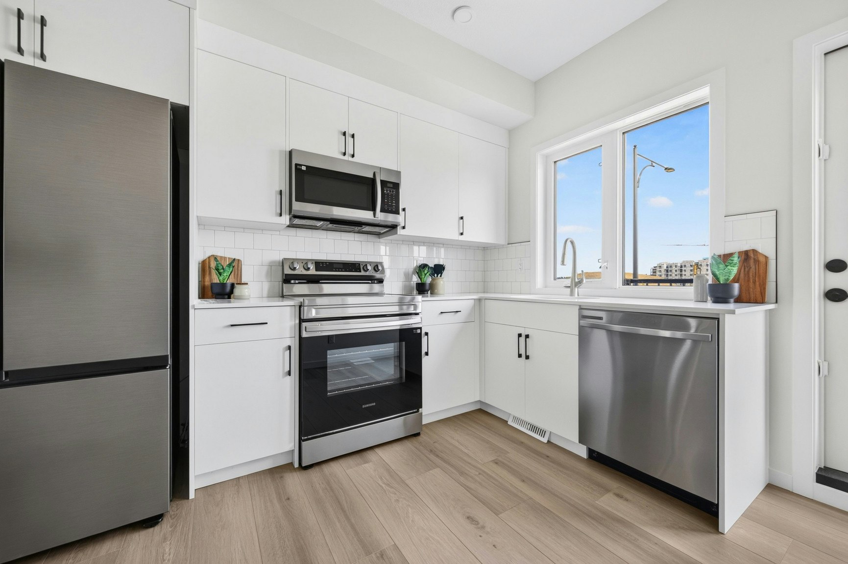 126-11831 30 Avenue Southwest, Edmonton, AB, T6W 5C4 - 4