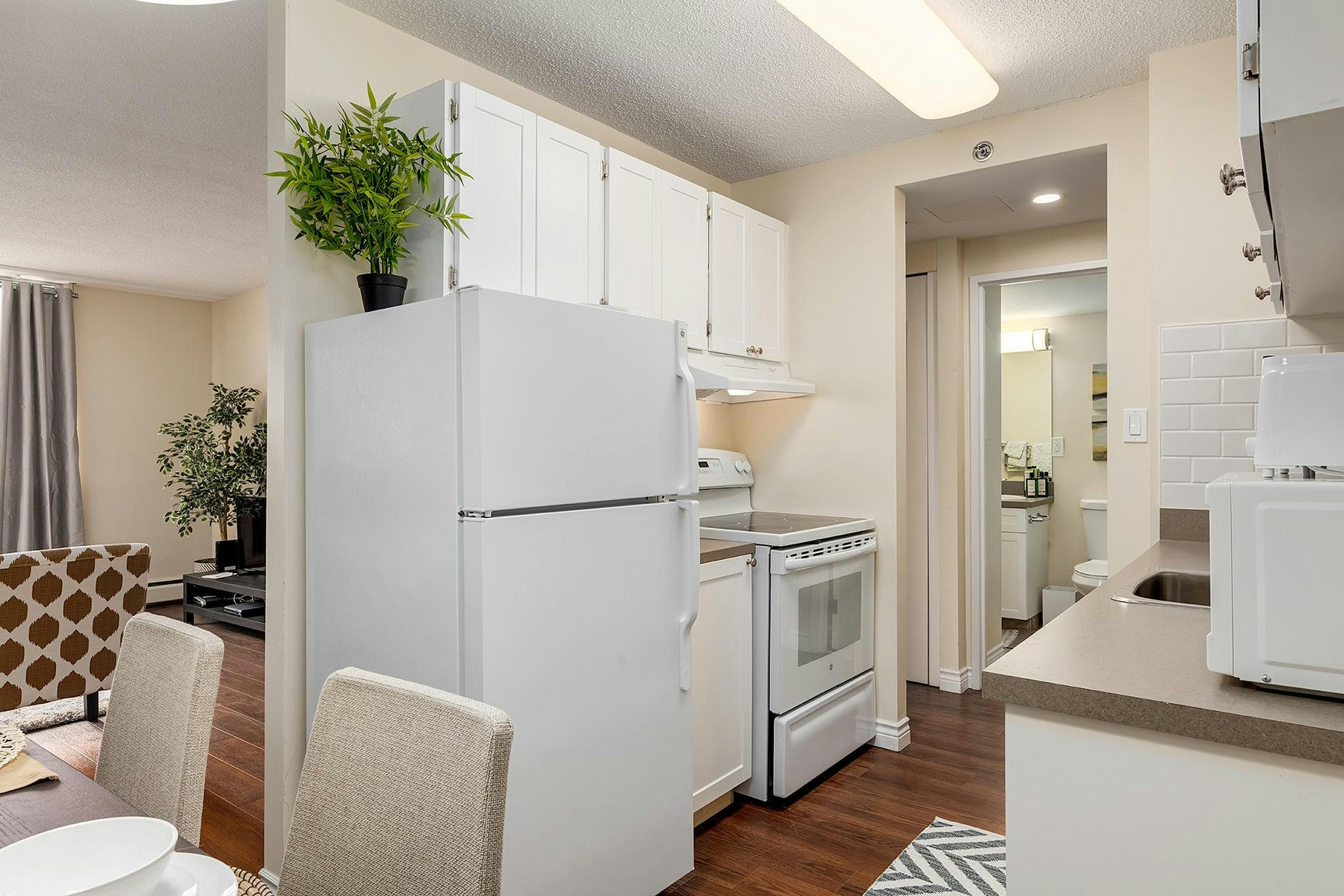 618 5th Avenue SW, Calgary, AB, T2P 0M7 - 21