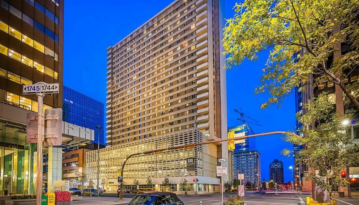 618 5th Avenue SW, Calgary, AB, T2P 0M7 - 37