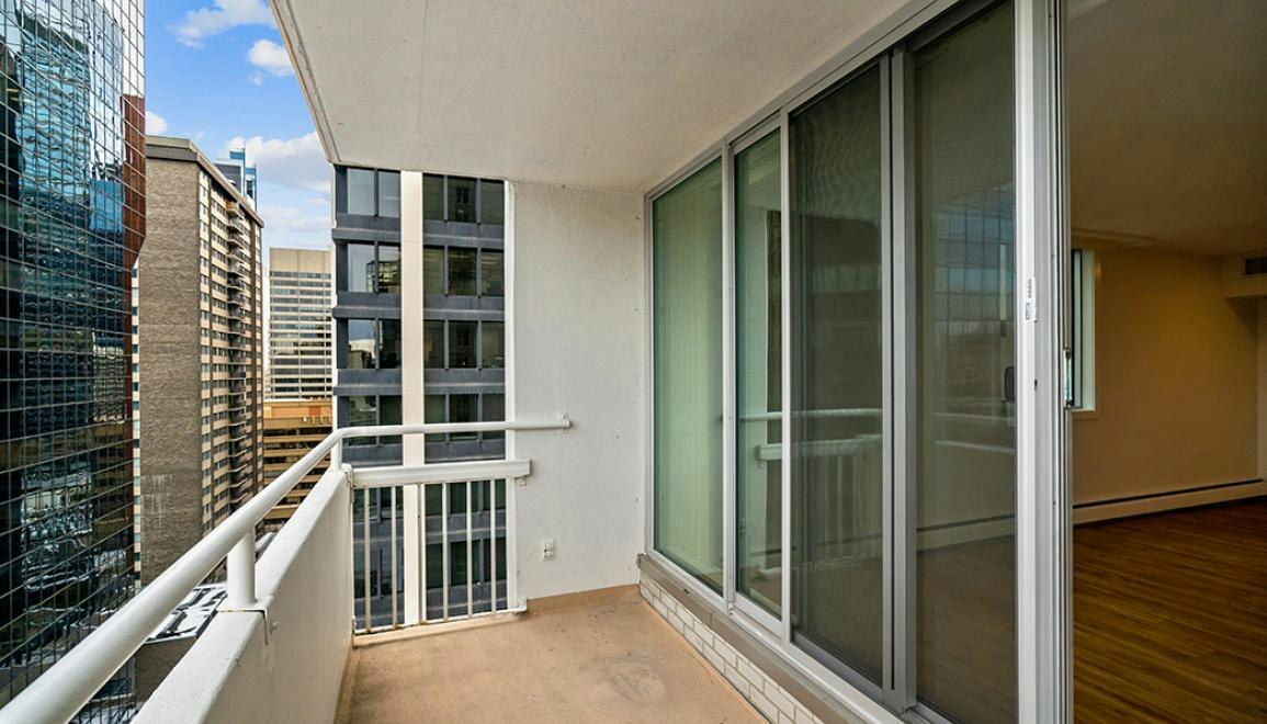 618 5th Avenue SW, Calgary, AB, T2P 0M7 - 31