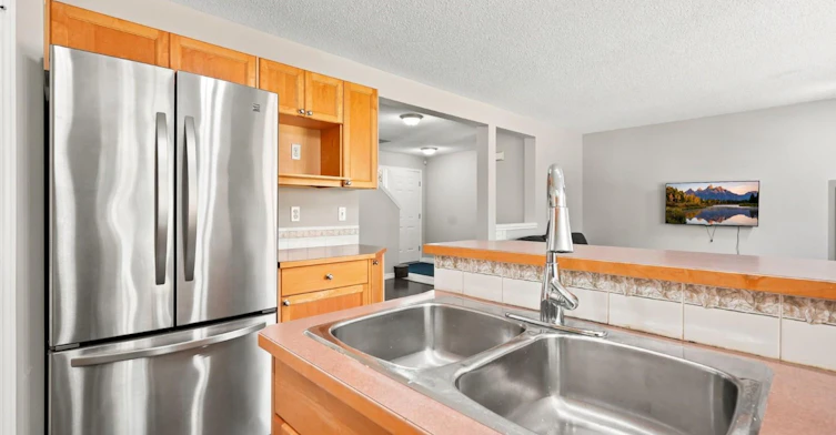 88 Rockyledge Crescent Nw, Calgary, AB, T3G 5M9 - 5