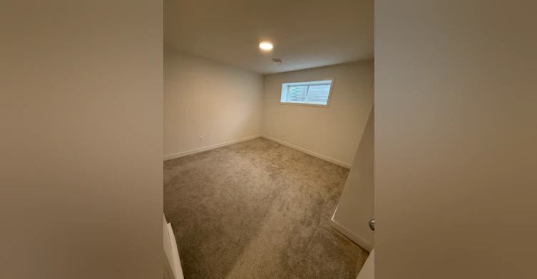 4631 177 Avenue Nw, Edmonton, AB, T5Y 4B7 - 9