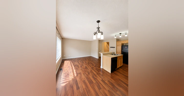 704 83 Street Southwest, Edmonton, AB, T6X 1L6 - 5