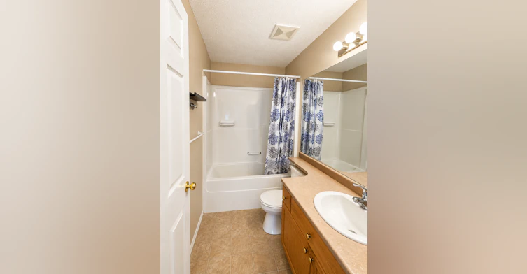 704 83 Street Southwest, Edmonton, AB, T6X 1L6 - 9