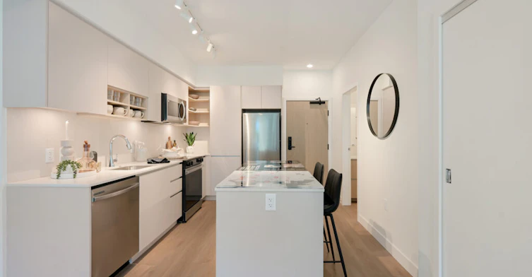 C-529-635 Chatham Street, Victoria, BC, V8T 0G4 - 5