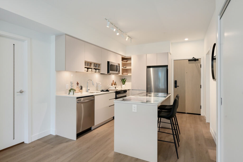 C-529-635 Chatham Street, Victoria, BC, V8T 0G4 - 4