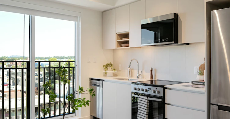 C-217-635 Chatham Street, Victoria, BC, V8T 0G4 - 2