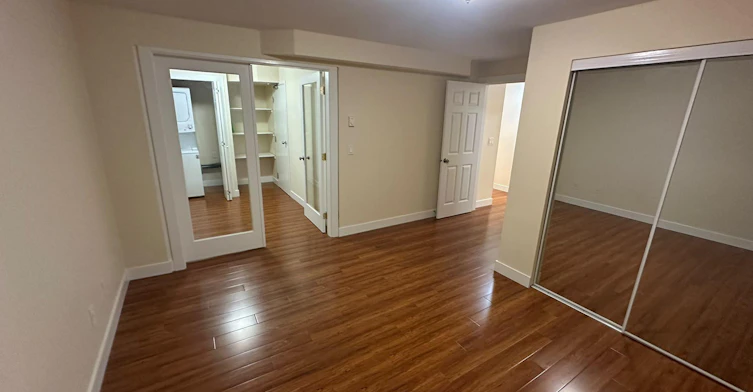 1696 Sugarpine Court, Coquitlam, BC, V3E 3N7 - 4