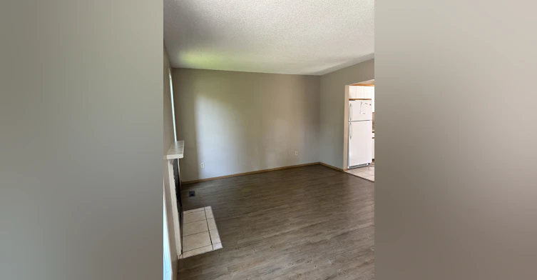 209 Thomson Avenue, Regina, SK, S4N 5L2