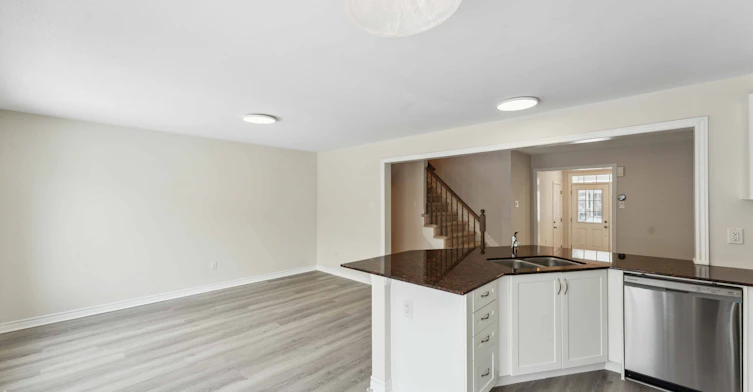 725-725 Logperch Circle, Ottawa, ON, K2J 0R8 - 16