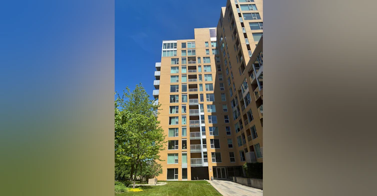 311-250 Lett Street, Ottawa, ON, K1R 0A7