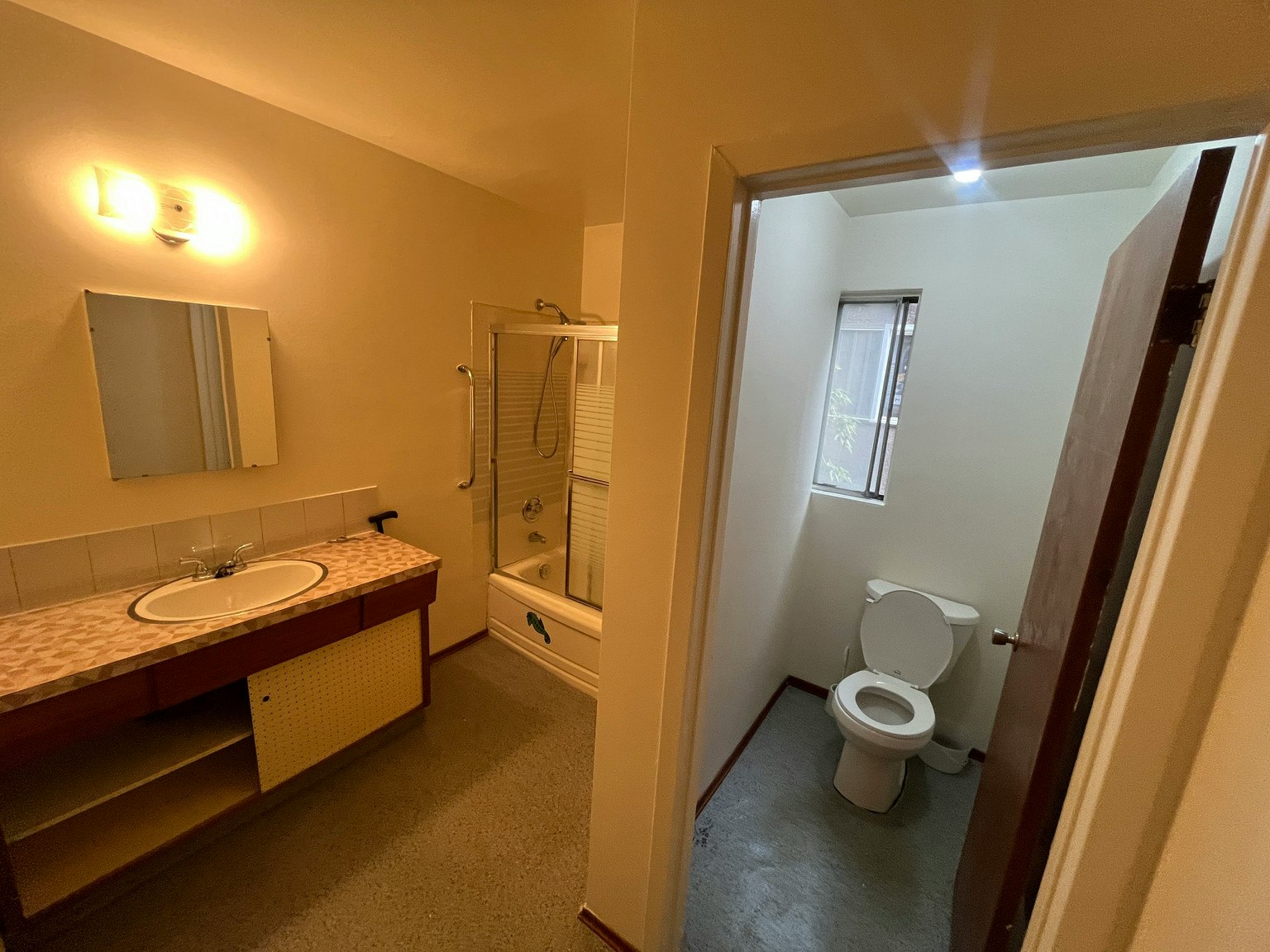 202-11610 124 Street, Edmonton, AB, T5M 0K7 - 5