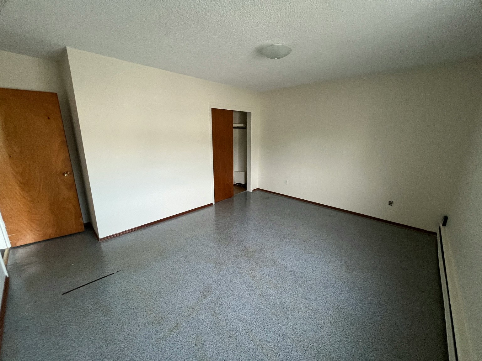 202-11610 124 Street, Edmonton, AB, T5M 0K7 - 9