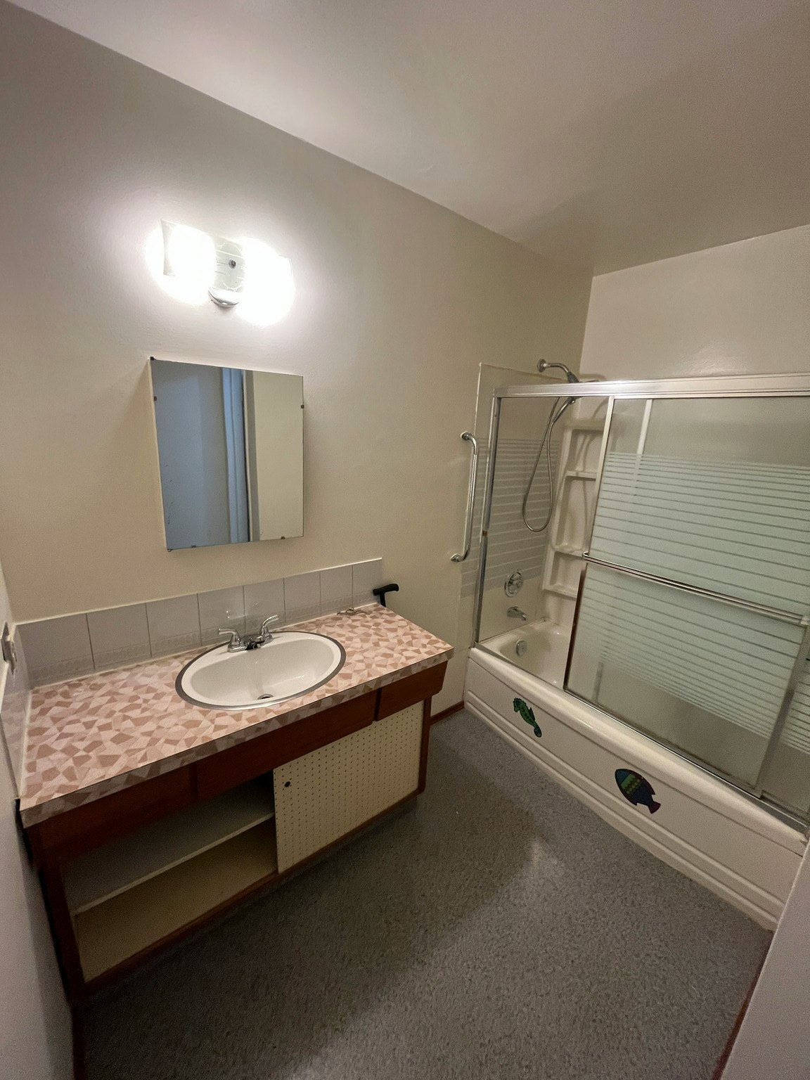 202-11610 124 Street, Edmonton, AB, T5M 0K7 - 2