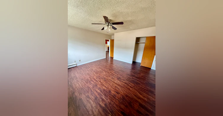 102-11610 124 Street, Edmonton, AB, T5M 0K7 - 9