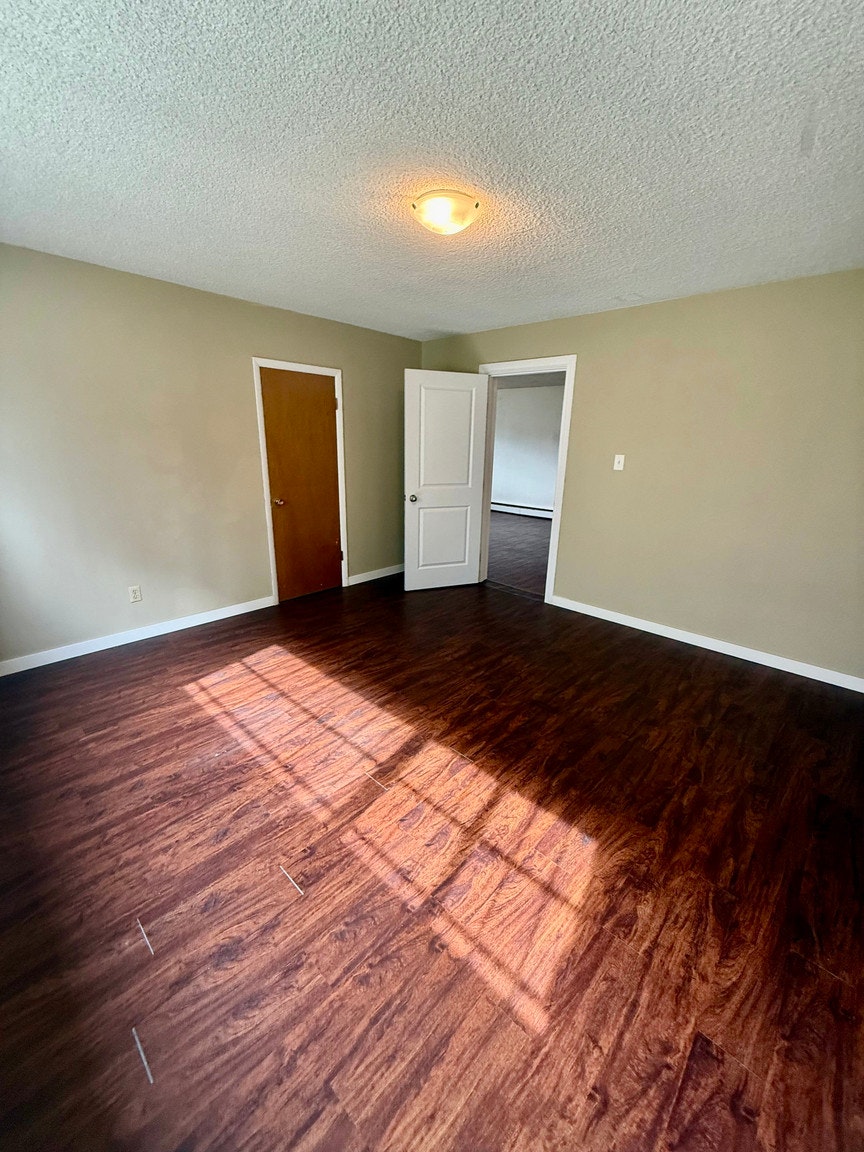 102-11610 124 Street, Edmonton, AB, T5M 0K7 - 10