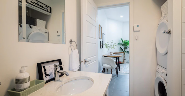 202-2238 Du Souvenir Rue, Montréal, QC, H3H 1S1 - 16