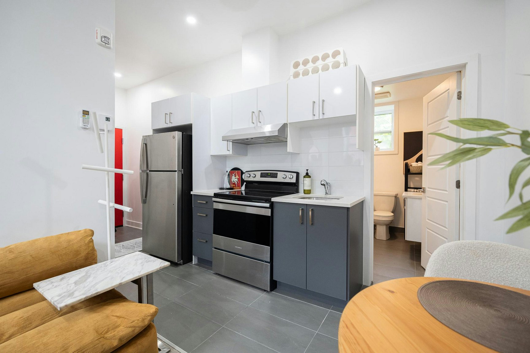202-2238 Du Souvenir Rue, Montréal, QC, H3H 1S1