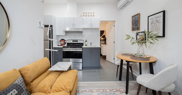 202-2238 Du Souvenir Rue, Montréal, QC, H3H 1S1 - 5