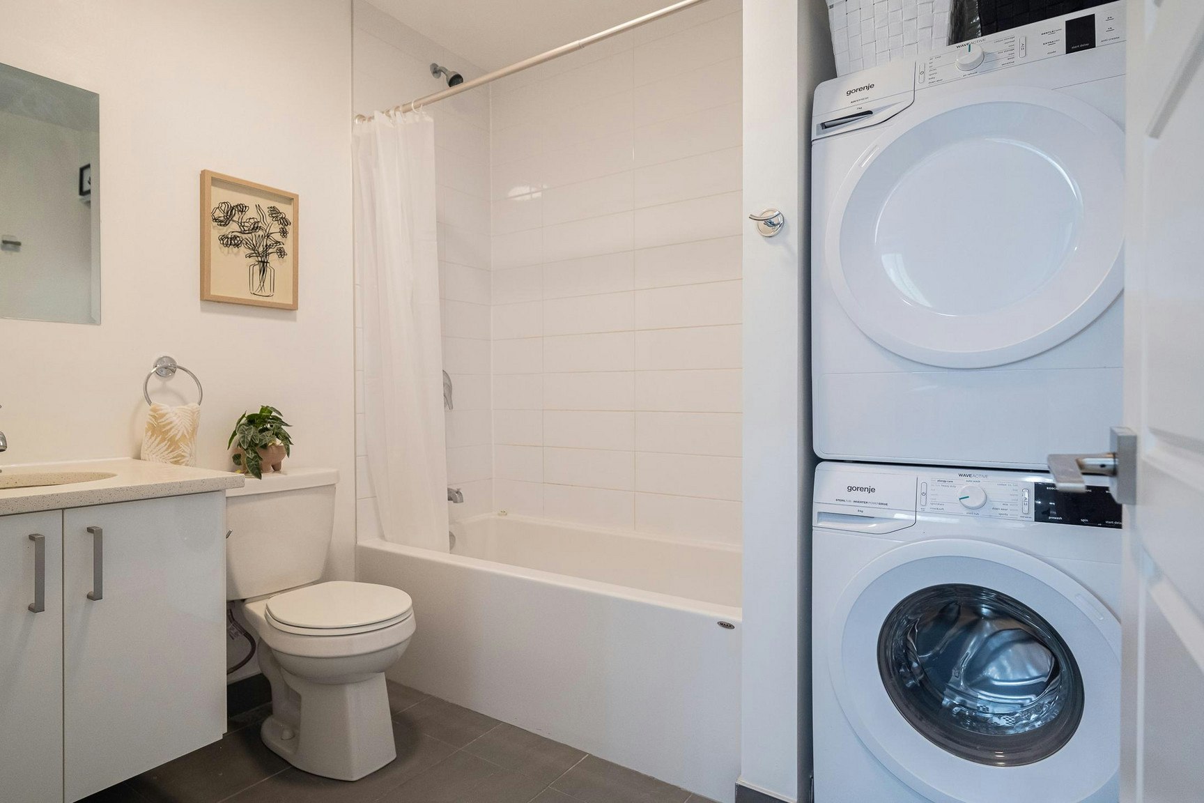 201-2238 Du Souvenir Rue, Montréal, QC, H3H 1S1 - 15