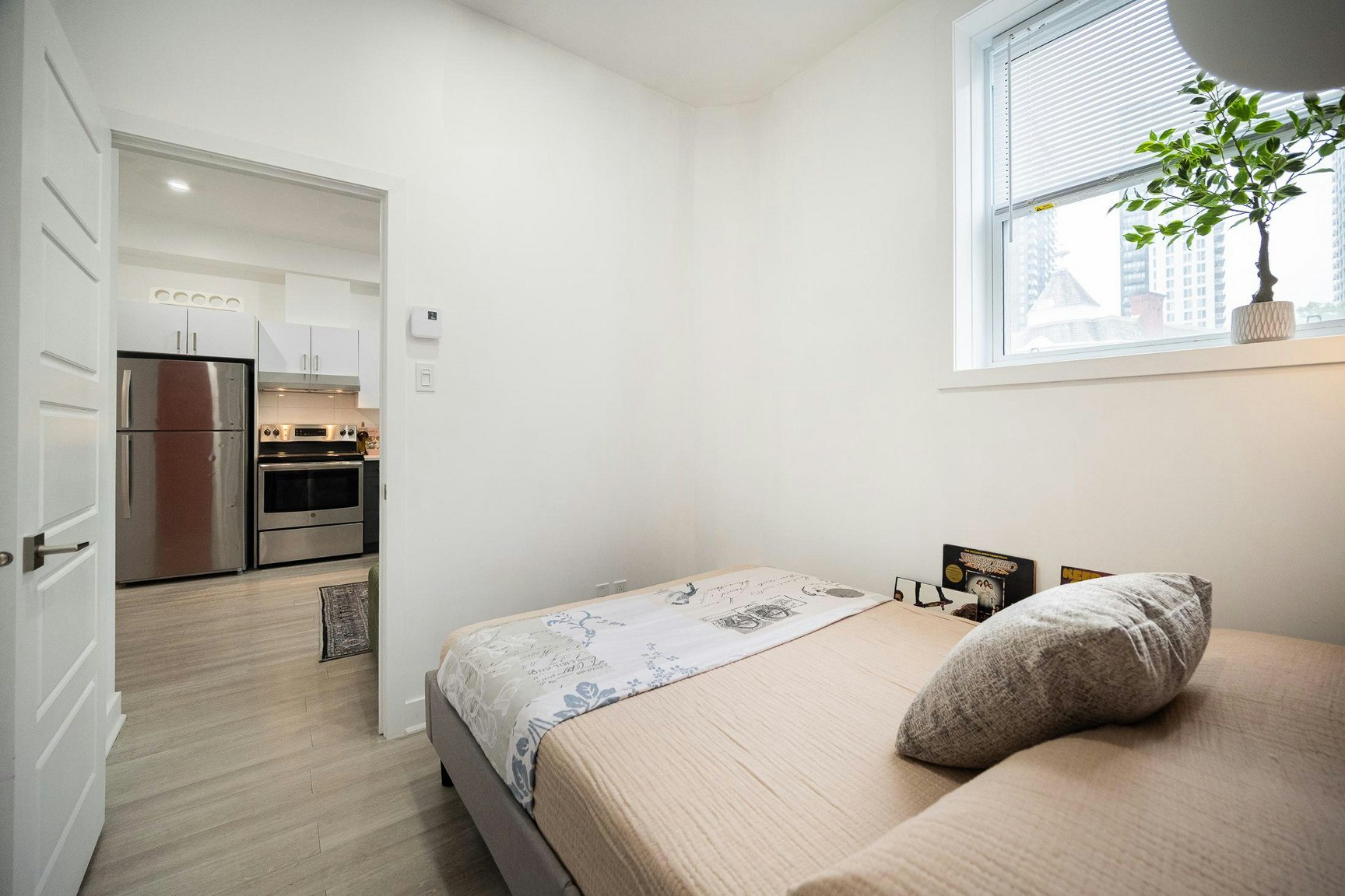 201-2238 Du Souvenir Rue, Montréal, QC, H3H 1S1 - 10