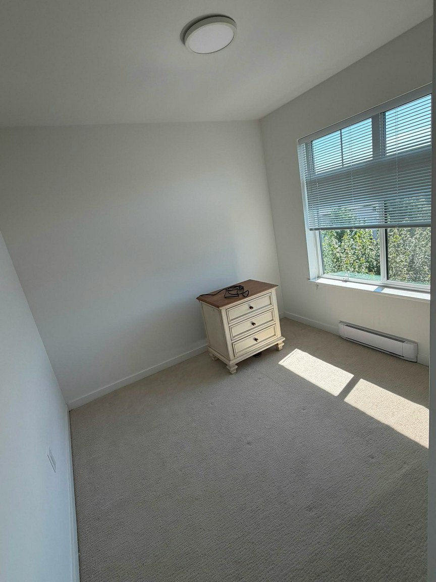15255 Sitka Drive, Surrey, BC, V3S 0B1 - 4